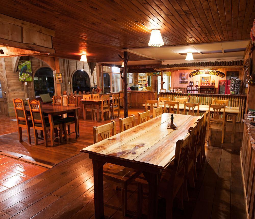 Paraiso Quetzal Lodge Tres de Junio エクステリア 写真