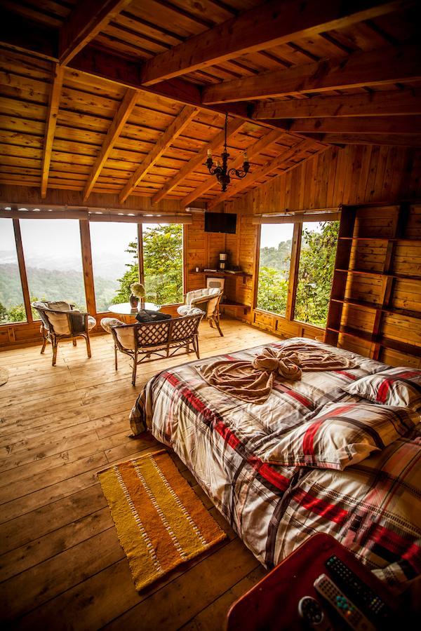 Paraiso Quetzal Lodge Tres de Junio 部屋 写真