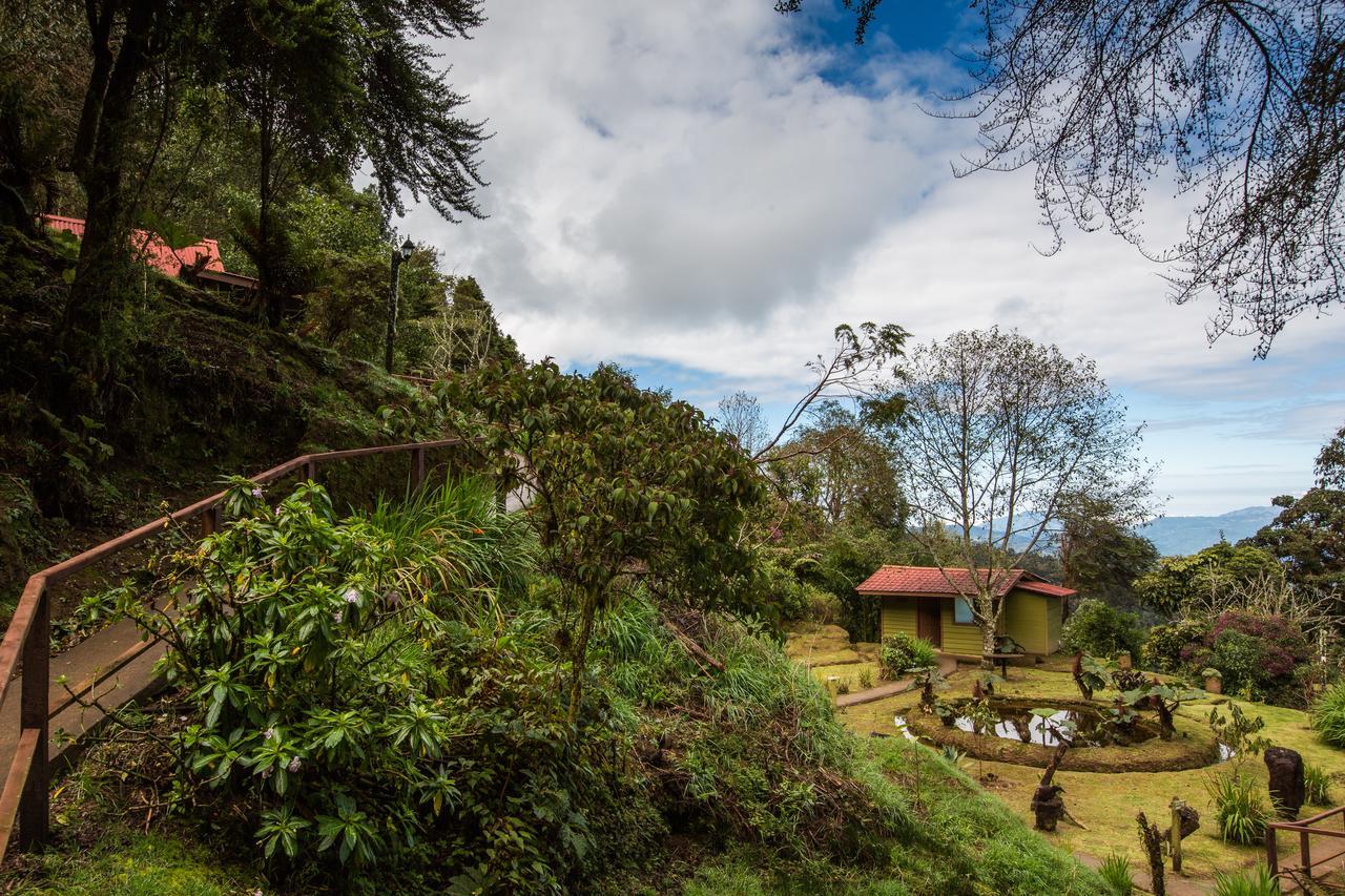 Paraiso Quetzal Lodge Tres de Junio エクステリア 写真