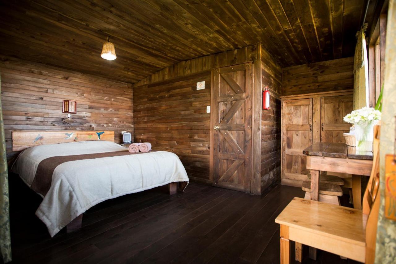 Paraiso Quetzal Lodge Tres de Junio エクステリア 写真